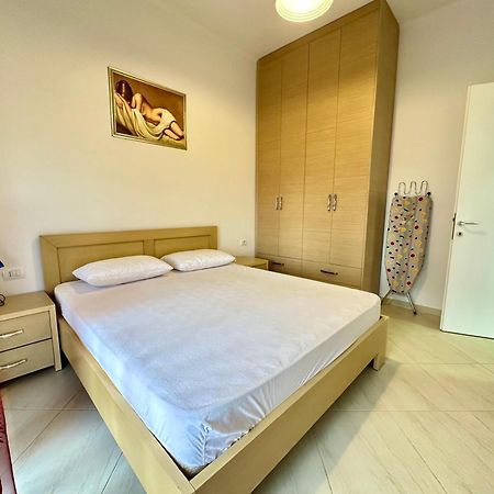 Aqua Apartments Seaview Sarandë 外观 照片