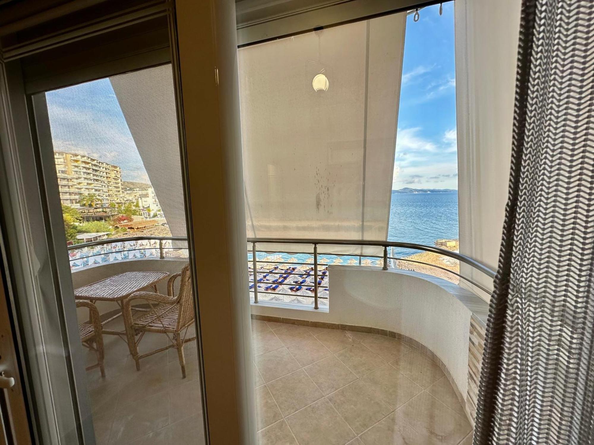 Aqua Apartments Seaview Sarandë 外观 照片