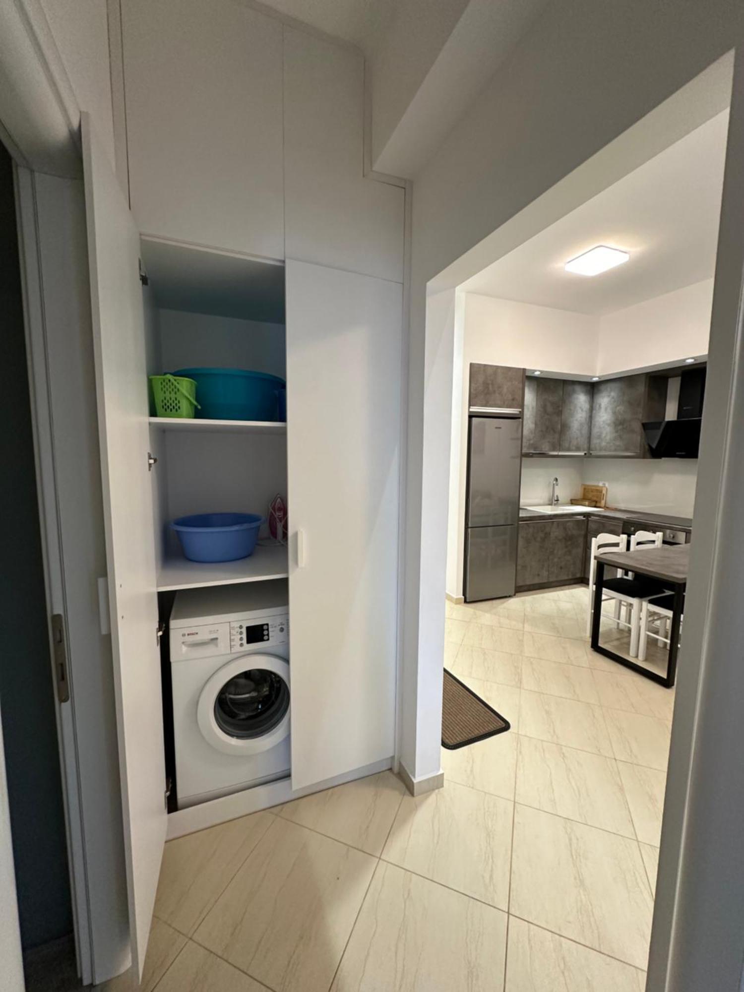 Aqua Apartments Seaview Sarandë 外观 照片