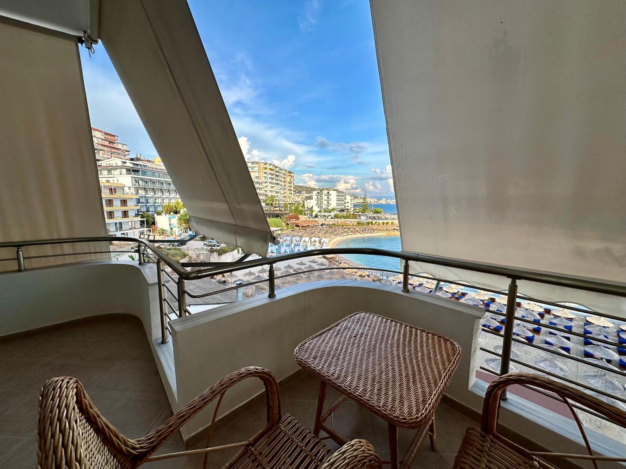 Aqua Apartments Seaview Sarandë 外观 照片