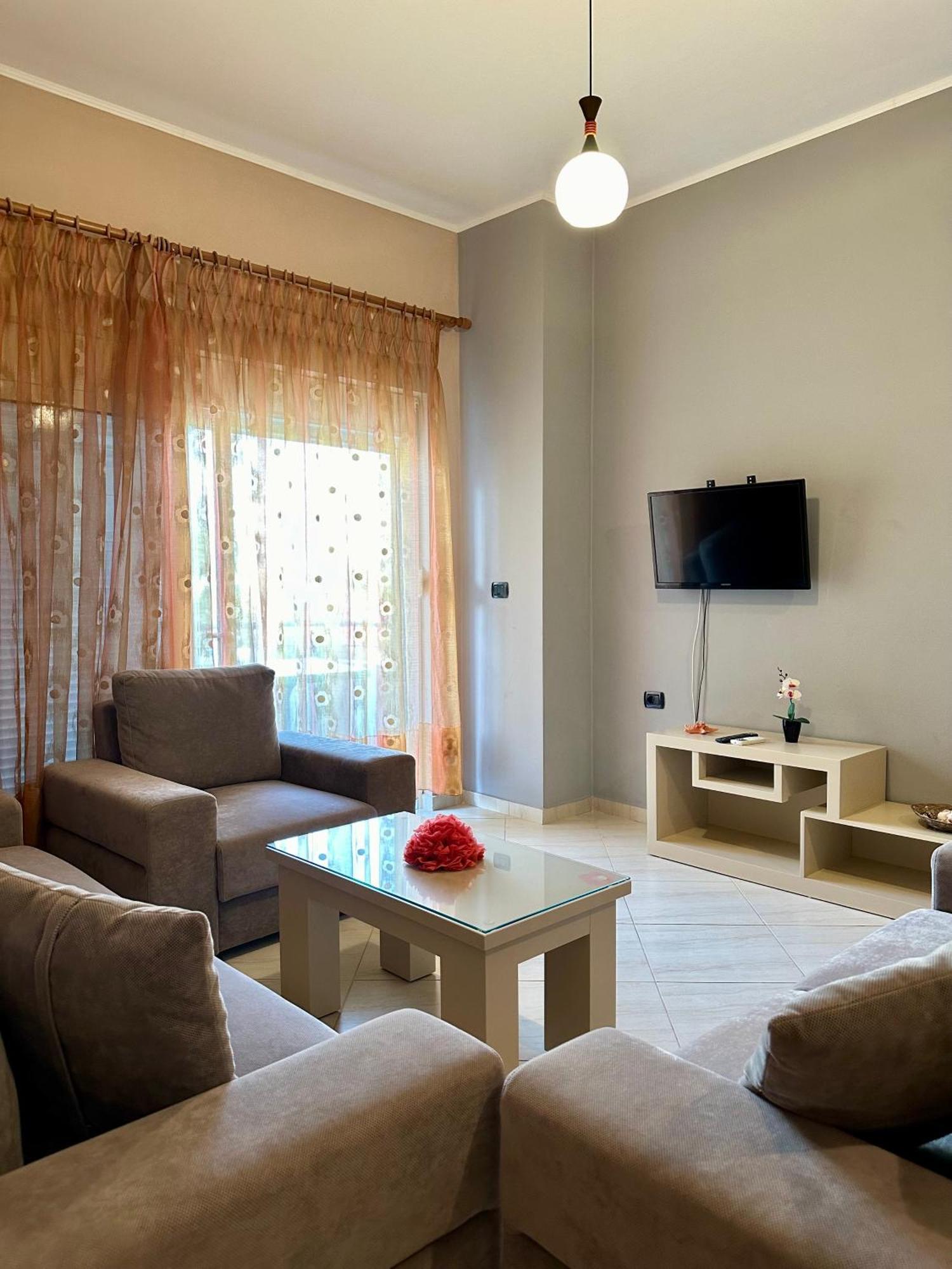 Aqua Apartments Seaview Sarandë 外观 照片