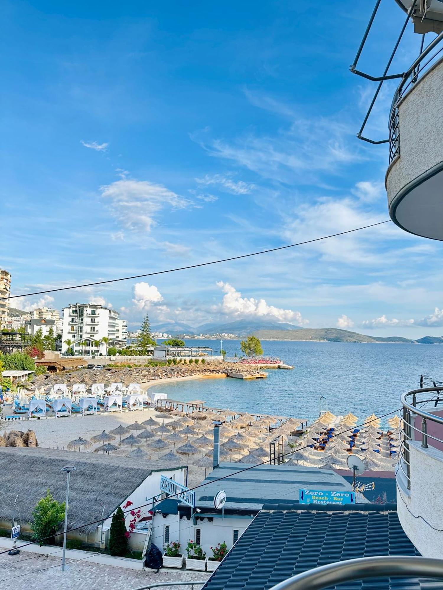 Aqua Apartments Seaview Sarandë 外观 照片